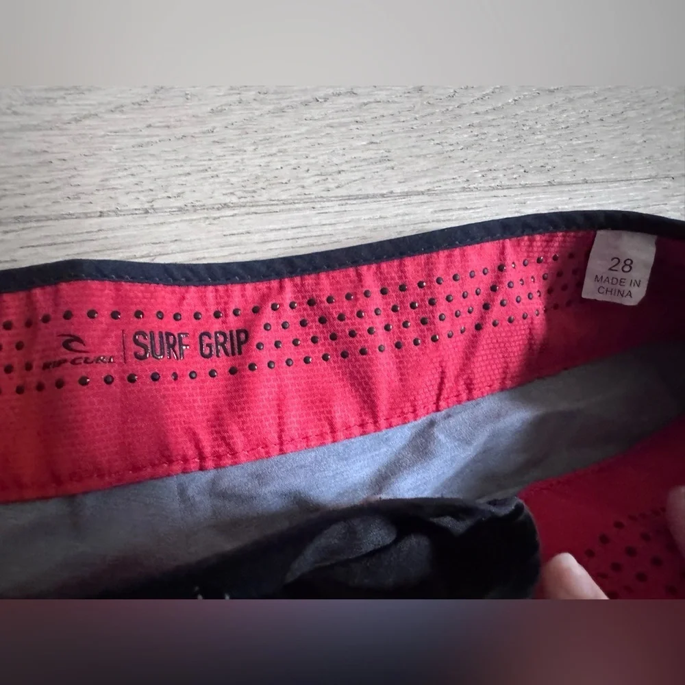 Men’s Rip Curl Board Shorts size 28